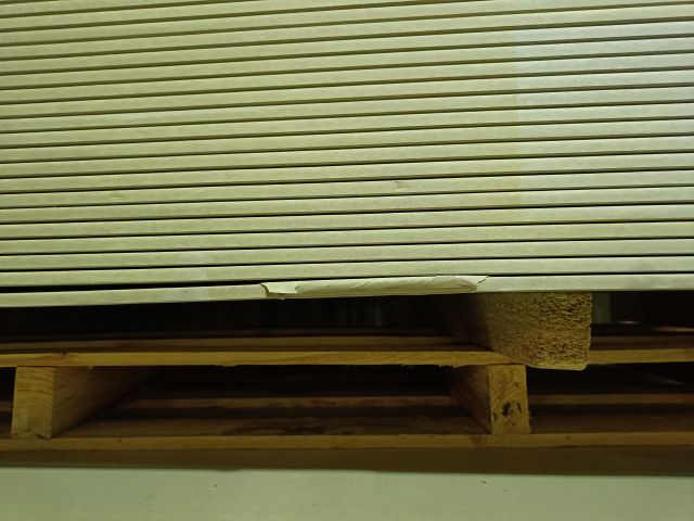 754036-4 37 gypsum boards Knauf Classic board 900 x 2500