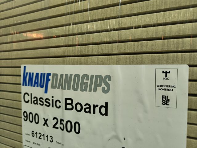 754036-6 37 gypsum boards Knauf Classic board 900 x 2500