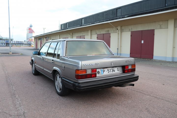 821763-3 Volvo 760 GLE TD -84