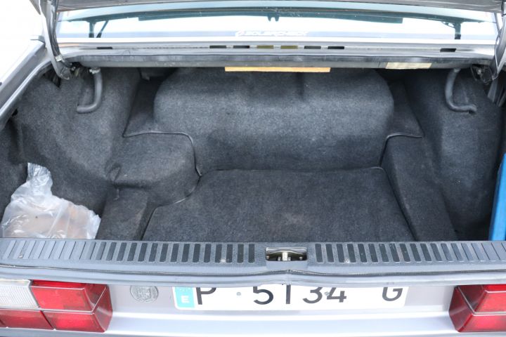 821763-14 Volvo 760 GLE TD -84