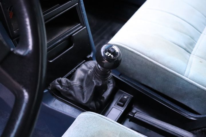 821763-16 Volvo 760 GLE TD -84