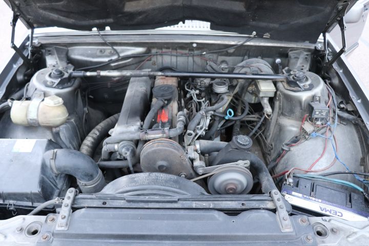 821763-17 Volvo 760 GLE TD -84