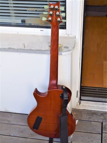 684424-10 Guitar Paul Reed Smith "SE" Bernie Marsden