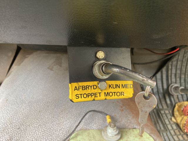 827845-23 MERCEDES-BENZ G 240 D (-1988, 71 hp)