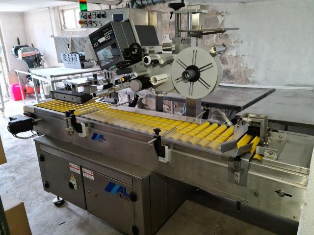 802151-3 Etiketteringsmaskin Altech Alline V400 med Intermec PA30