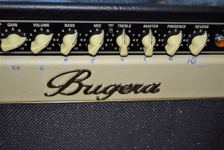 684431-4 Amplifier Bugera "V22" + Foot pedal Bugera