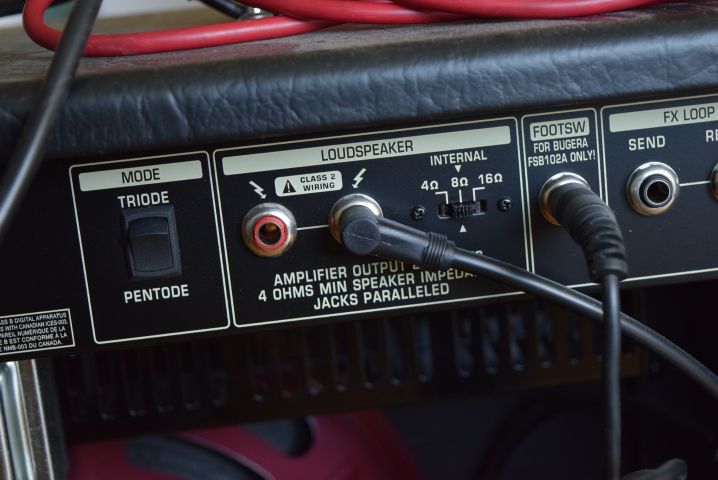 684431-11 Amplifier Bugera "V22" + Foot pedal Bugera