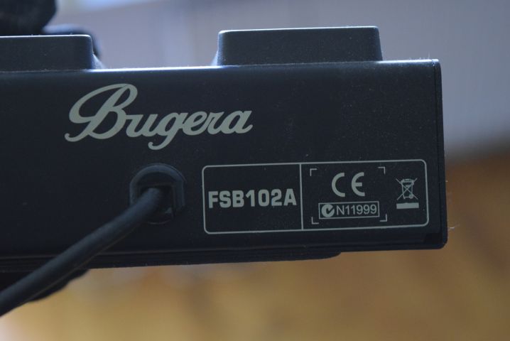 684431-17 Amplifier Bugera "V22" + Foot pedal Bugera