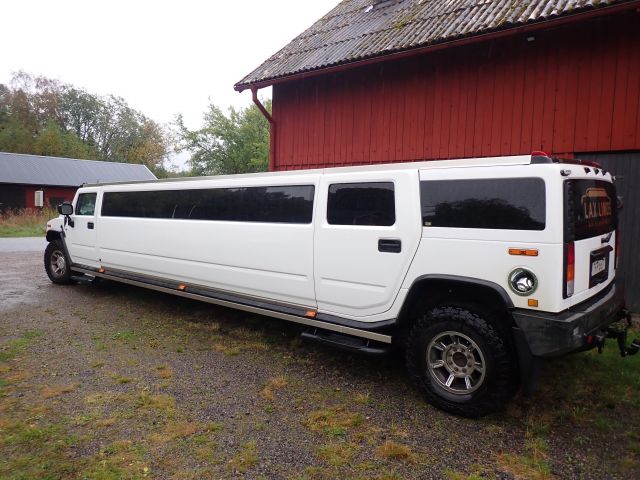 835628-2 HUMMER STRETCH LIMOUSINE, 2003, 308 hp