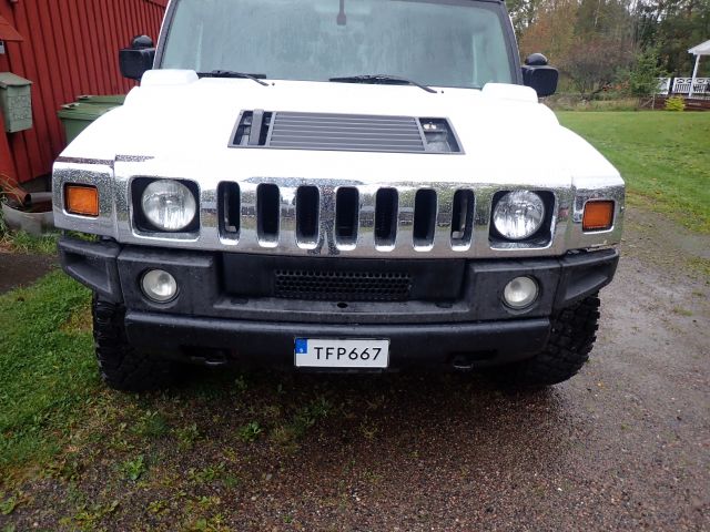 835628-3 HUMMER STRETCH LIMOUSINE, 2003, 308 hp