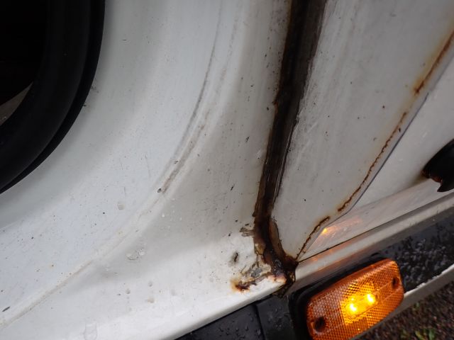 835628-11 HUMMER STRETCH LIMOUSINE, 2003, 308 hp