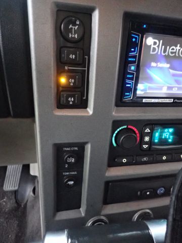 835628-21 HUMMER STRETCH LIMOUSINE, 2003, 308 hp