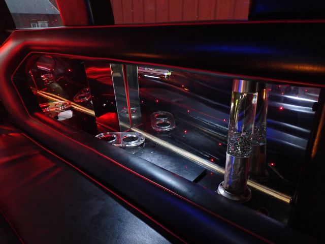 835628-26 HUMMER STRETCH LIMOUSINE, 2003, 308 hp