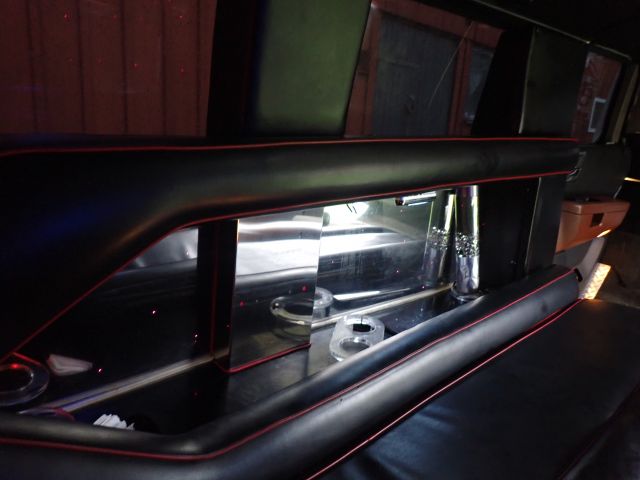 835628-32 HUMMER STRETCH LIMOUSINE, 2003, 308 hp