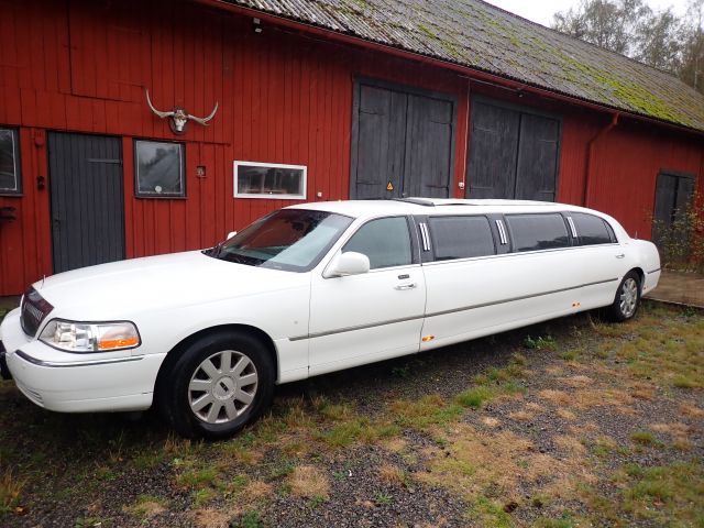 835629-1 LINCOLN LINCOLN TOWN CAR LIMO, 2007, 239 hp