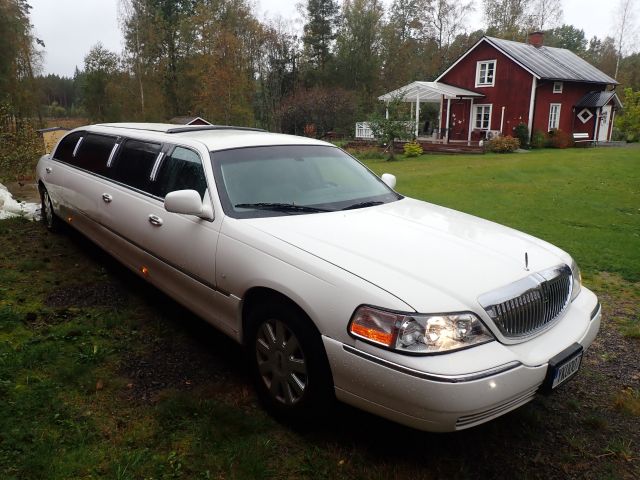 835629-2 LINCOLN LINCOLN TOWN CAR LIMO, 2007, 239 hp