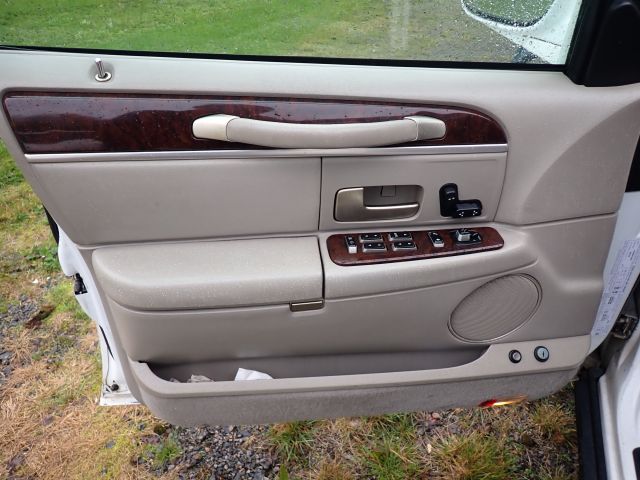 835629-12 LINCOLN LINCOLN TOWN CAR LIMO, 2007, 239 hp