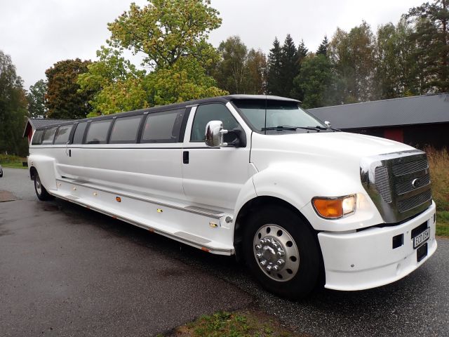 835630-1 FORD FORD F650 SUPER DUTY, 2006, 325 hp