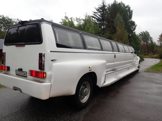 835630-2 FORD FORD F650 SUPER DUTY, 2006, 325 hp