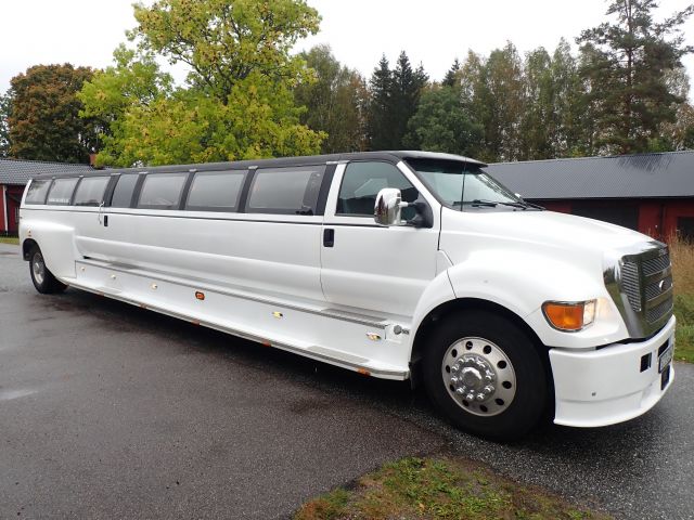 835630-6 FORD FORD F650 SUPER DUTY, 2006, 325 hp