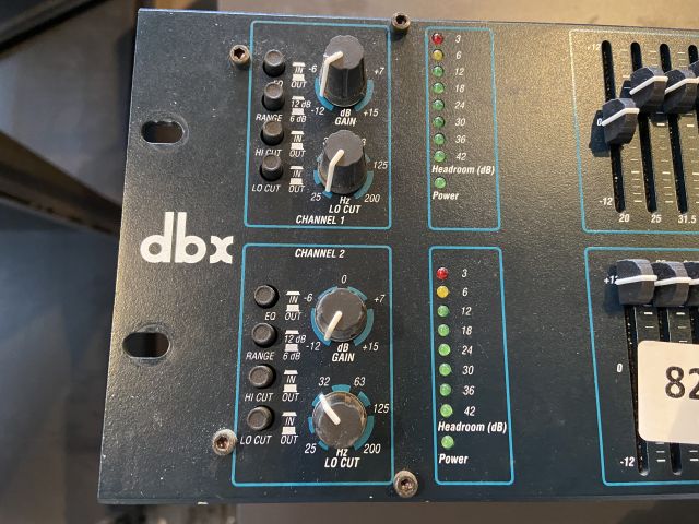 827867-2 Equalizer DBX 3231L