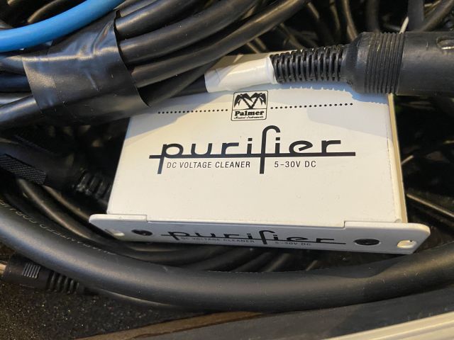 827869-3 Flight case with cables
