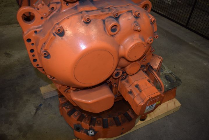 678769-5 Robot ABB IRB6400R S4Cplus 2.8 / 150 M2000 (15808h)