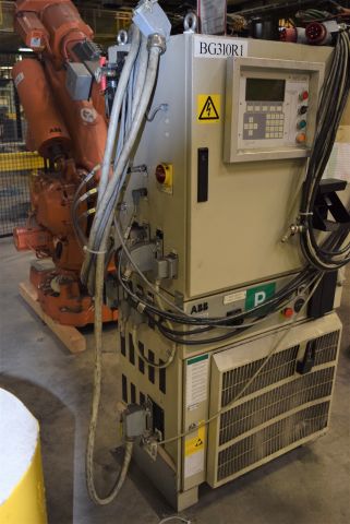 678769-14 Robot ABB IRB6400R S4Cplus 2.8 / 150 M2000 (15808h)