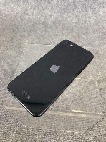 iPhone SE2 64GB ブラック Apple iPhone SE2 64GB ブラック 本体のみ