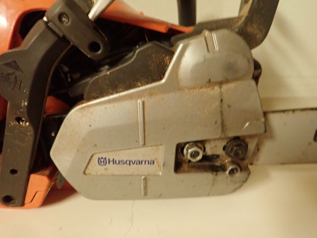 825571-8 Chainsaw Husqvarna 550XP G with accessories