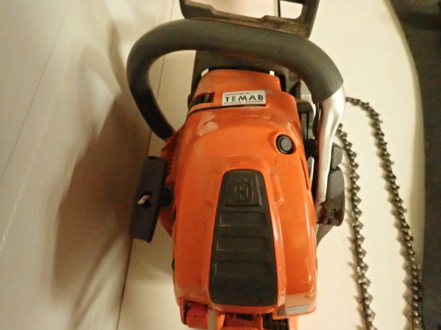 825571-12 Chainsaw Husqvarna 550XP G with accessories