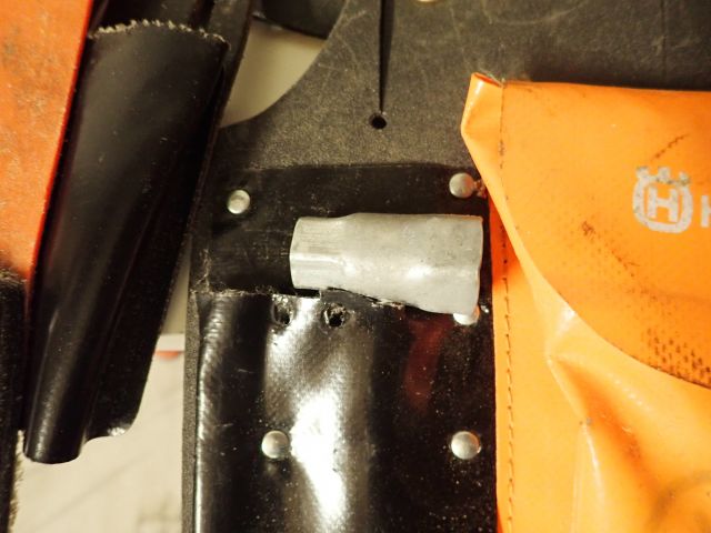 825571-16 Chainsaw Husqvarna 550XP G with accessories