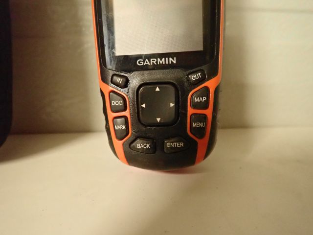 825590-7 Controllers Garmin Astro 320