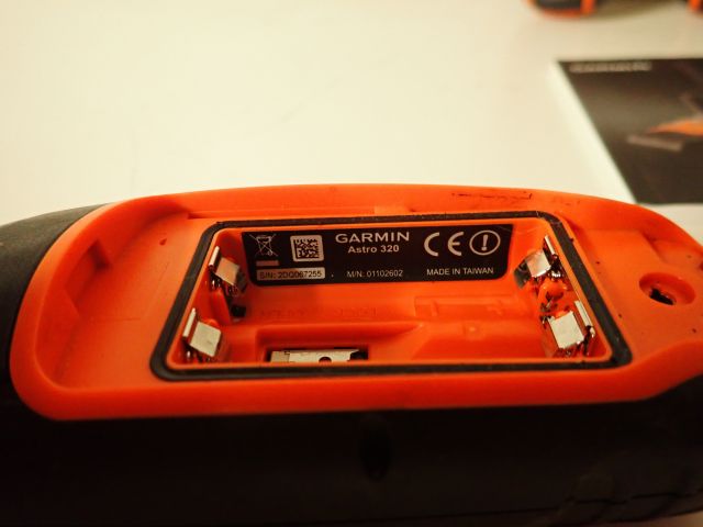 825590-11 Controllers Garmin Astro 320