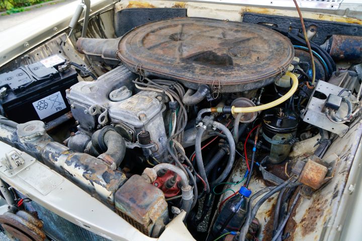 837781-50 Mercedes Benz 250 Coupe 2.8 - 1973