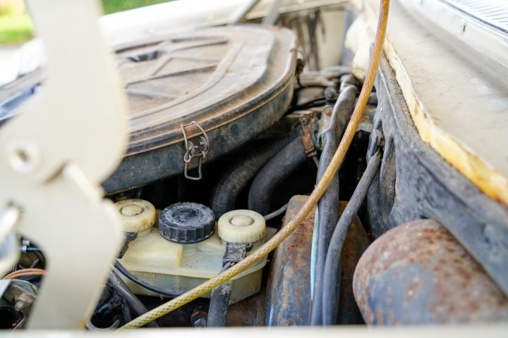 837781-52 Mercedes Benz 250 Coupe 2.8 - 1973