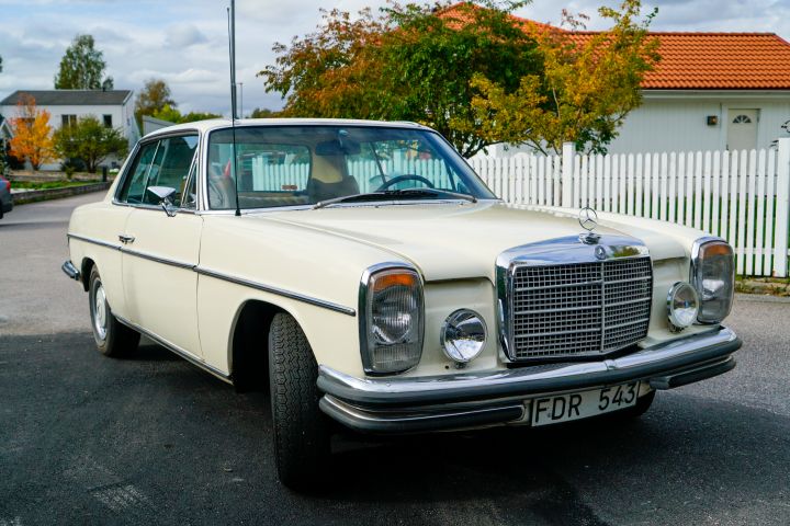 837782-5 Mercedes Benz 250 CE Coupe, 2.5, 129 hk -1970
