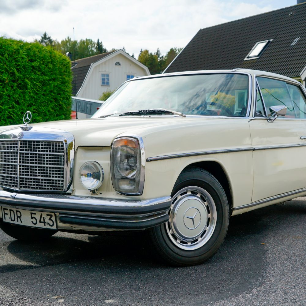 Mercedes Benz 250 CE Coupe, 2.5, 129 hp -1970