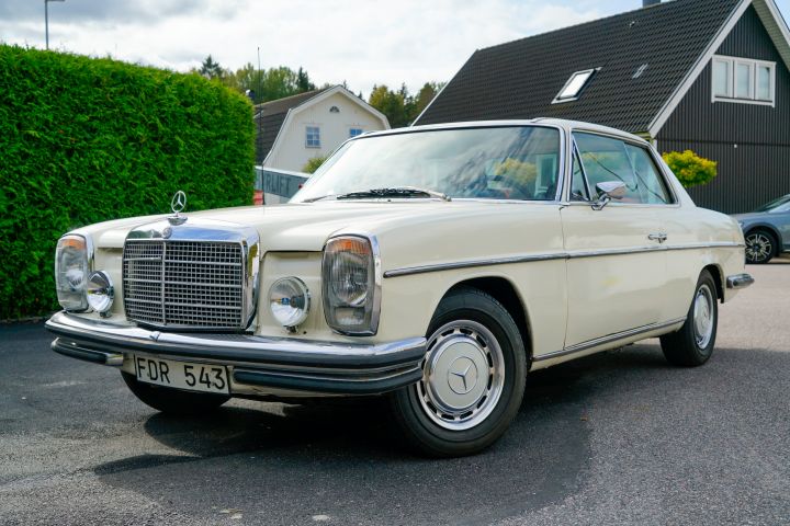 837782-1 Mercedes Benz 250 CE Coupe, 2.5, 129 hk -1970