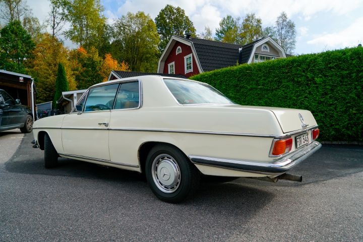 837782-7 Mercedes Benz 250 CE Coupe, 2.5, 129 hk -1970