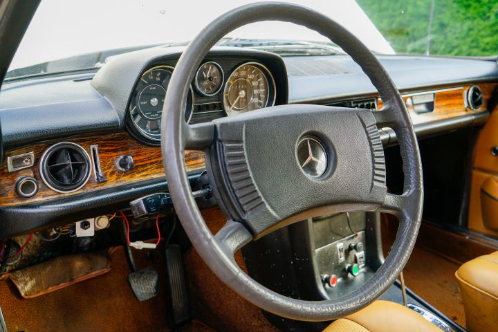 837782-32 Mercedes Benz 250 CE Coupe, 2.5, 129 hk -1970