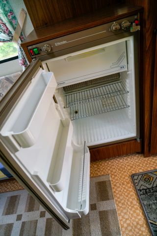 837784-16 Husvagn, POLARVAGNEN POLAR 570, 1979