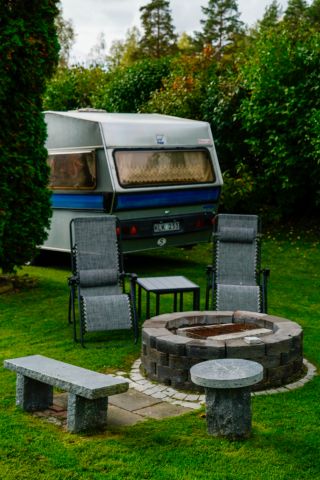 837784-32 Husvagn, POLARVAGNEN POLAR 570, 1979