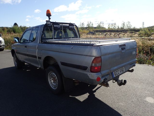 837820-7 MITSUBISHI L200 CLUB CAB, 1999, Reg no. GCC980 (Repair object)