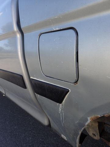 837820-17 MITSUBISHI L200 CLUB CAB, 1999, Reg no. GCC980 (Repair object)