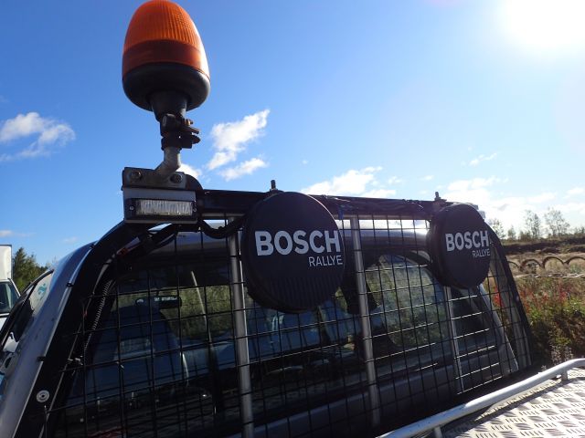 837820-18 MITSUBISHI L200 CLUB CAB, 1999, Reg no. GCC980 (Repair object)