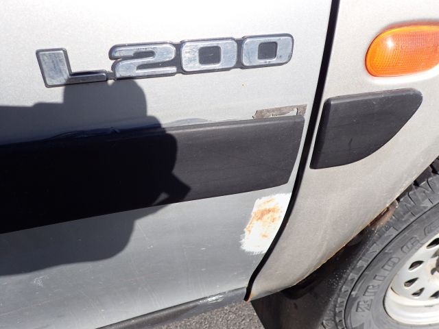 837820-46 MITSUBISHI L200 CLUB CAB, 1999, Reg no. GCC980 (Repair object)