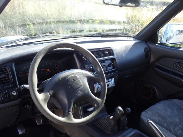 837820-85 MITSUBISHI L200 CLUB CAB, 1999, Reg no. GCC980 (Repair object)