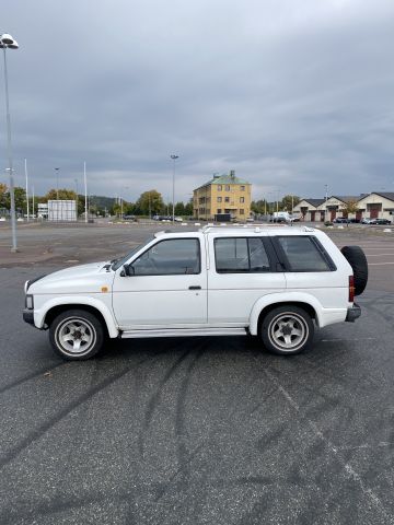 837831-8 NISSAN TERRANO WD21 A / T, (80900Km) -1992