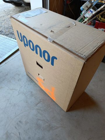 754095-4 1 pack with combi tube Uponor RiR 16X2,0MM / 25MM L = 200M